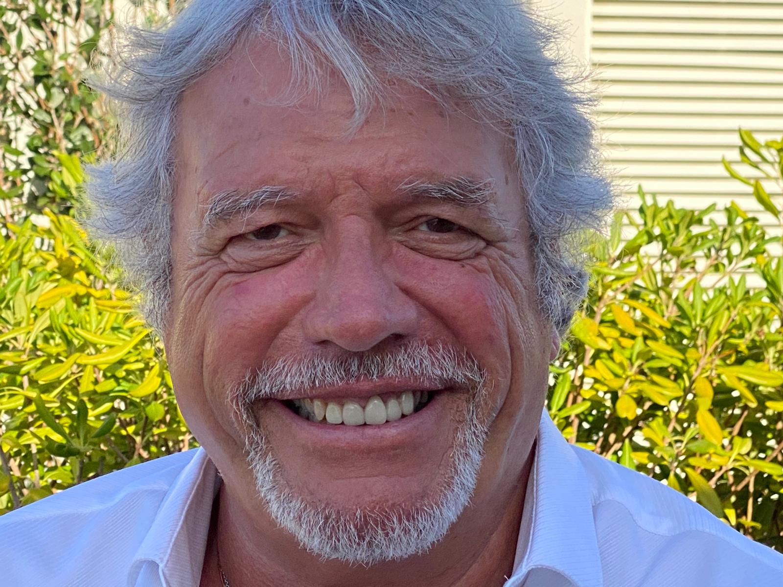 Portrait souriant de Marc Benech